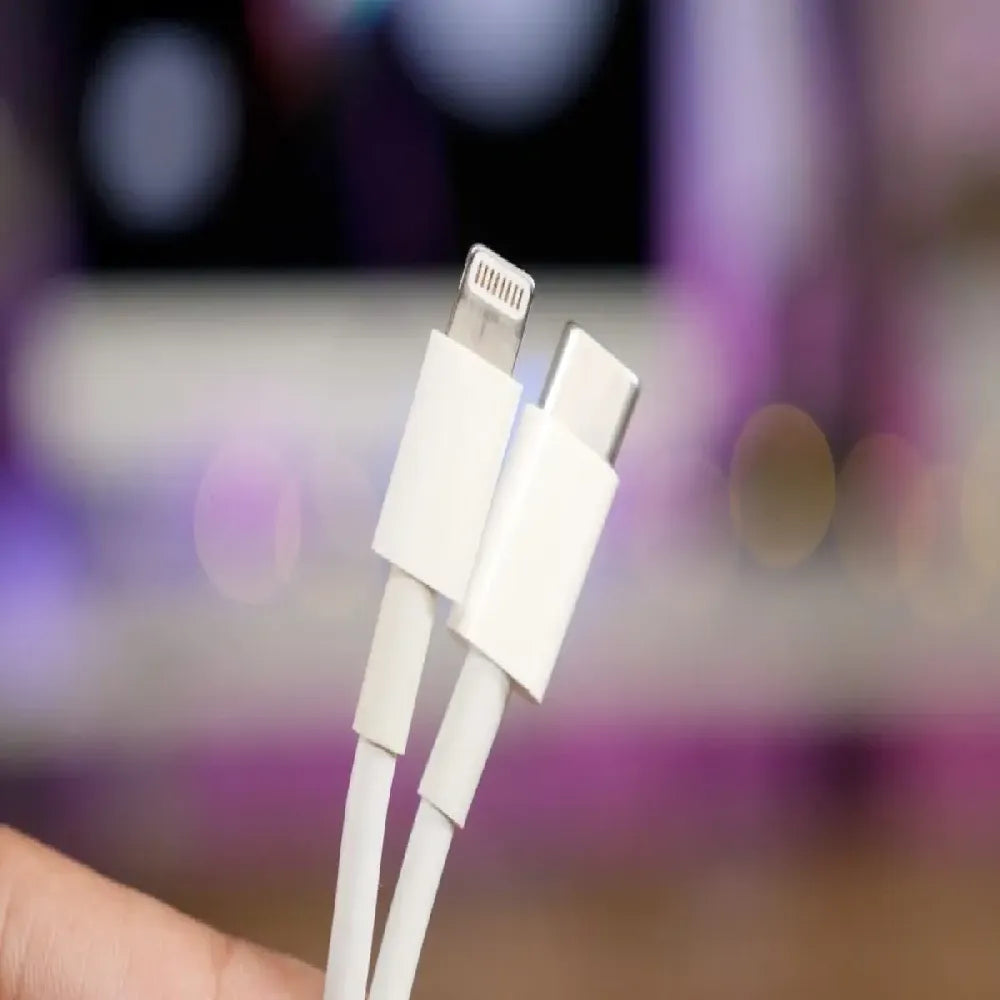 Apple Lightning to USB-C Cable 1M