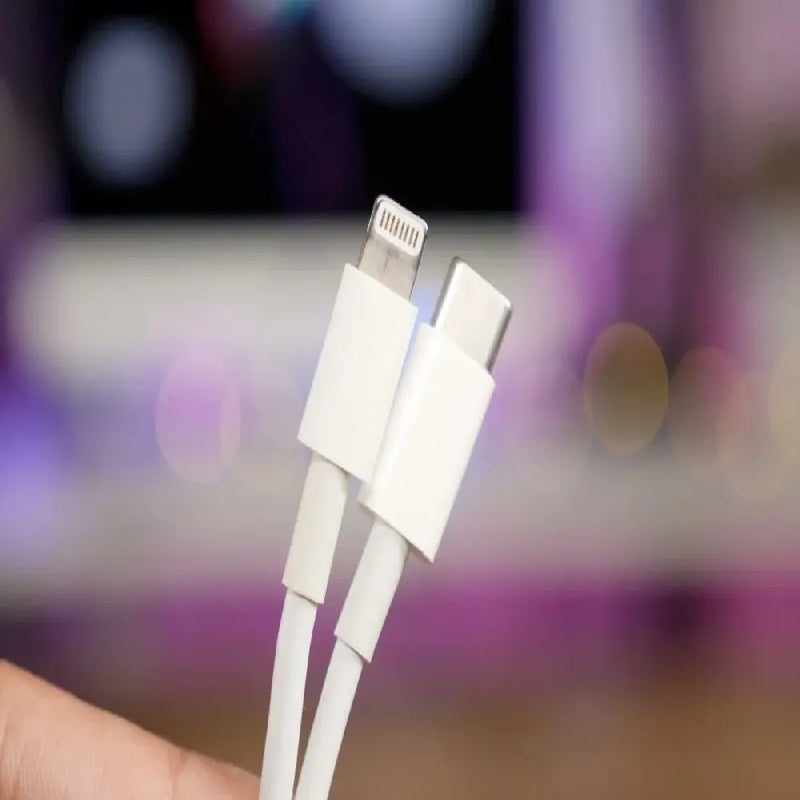 Apple Lightning to USB-C Cable 1M