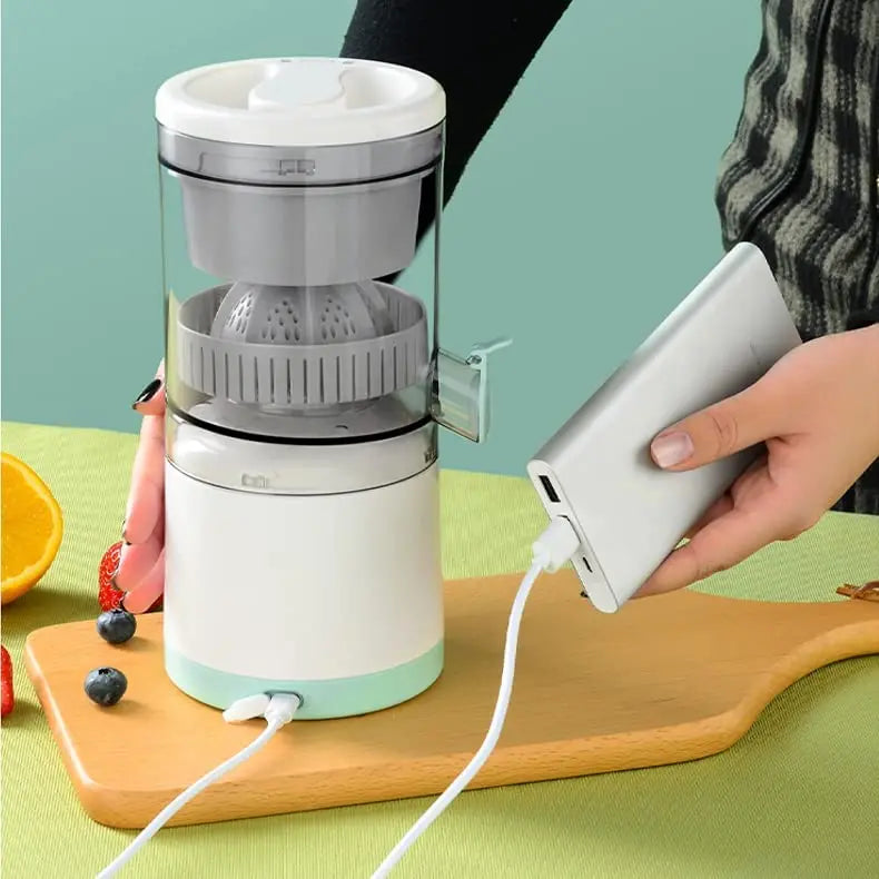 Citrus Portable fruit juicer