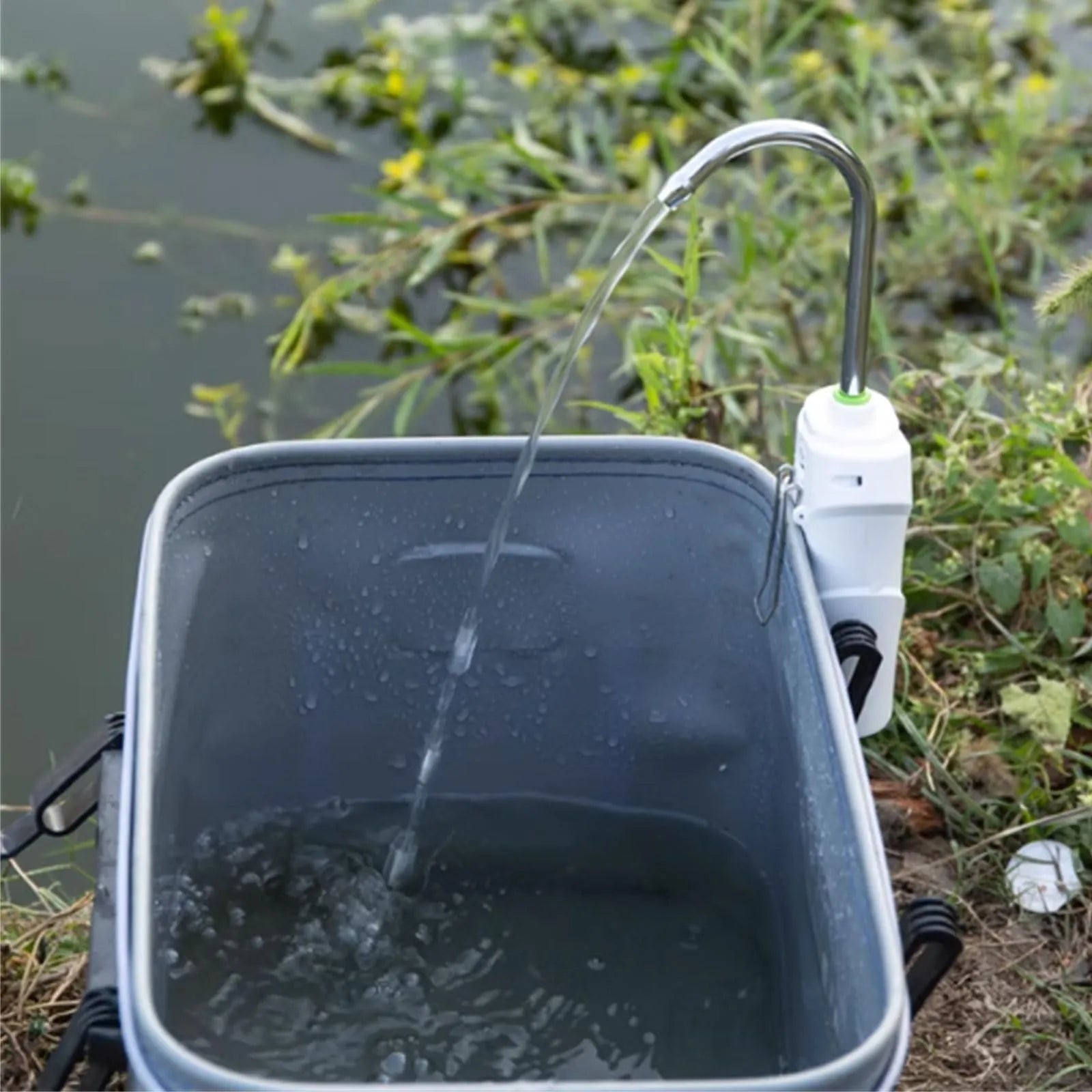 Automatic Sensor Water Pump with Stand & 2600mAh Battery