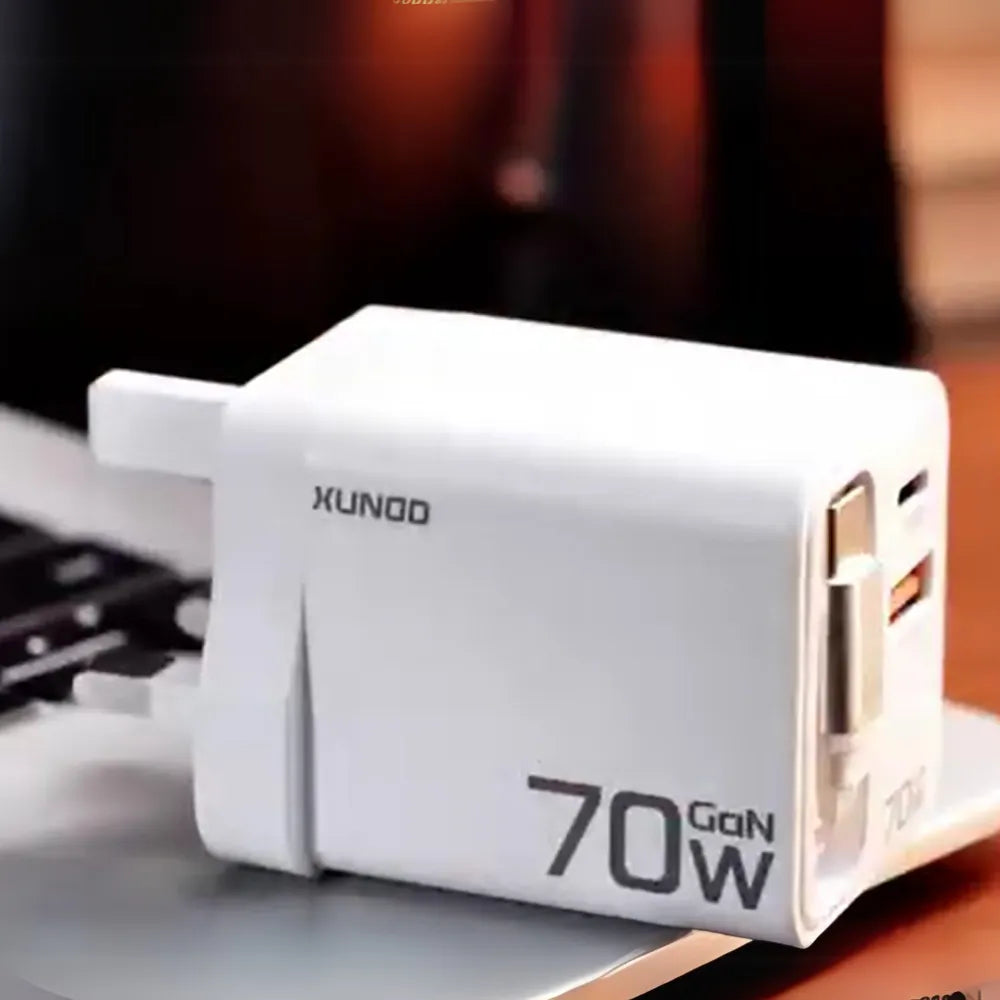 Xundd XDCH-109 GaN Charger 70W with Retractable Type-C Cable, Super Fast Charging 2.0, 3-Port Smart Power Regulation – White