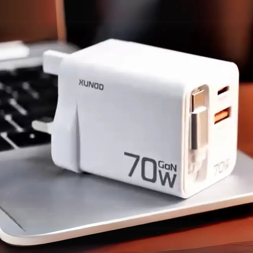 Xundd XDCH-109 GaN Charger 70W with Retractable Type-C Cable, Super Fast Charging 2.0, 3-Port Smart Power Regulation – White