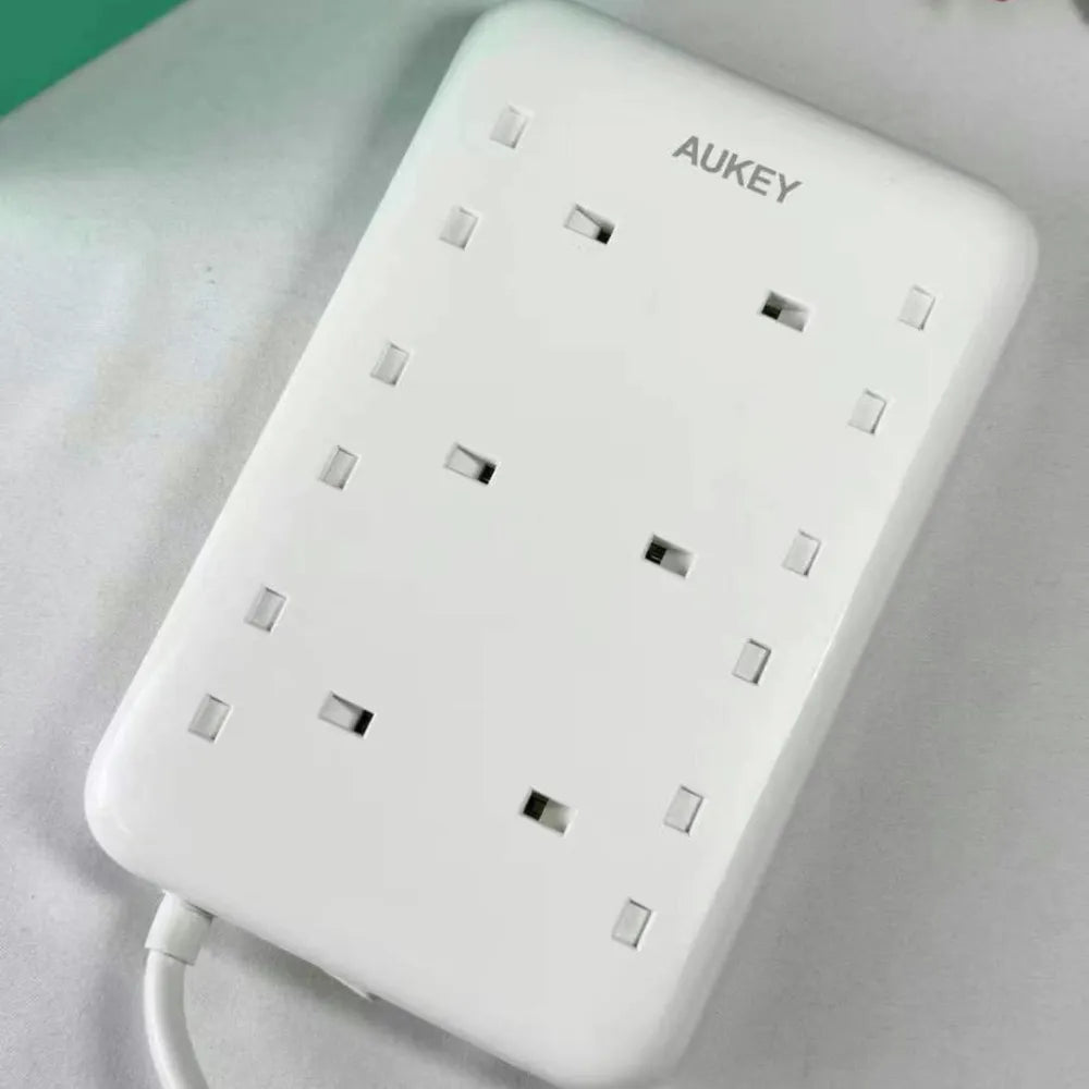 AUKEY Power Hub S – 6 AC Outlets, 2 USB-A & 1 USB-C (20W Fast Charge), 2500W Surge Protector with 1.5m Cable