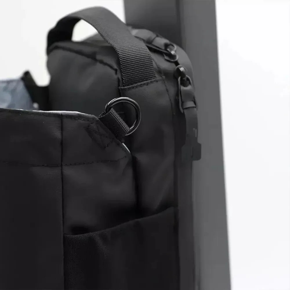 Magnetic Sports Shoulder Bag – Versatile, Durable, and Multi-Purpose Fitness & Travel Companion