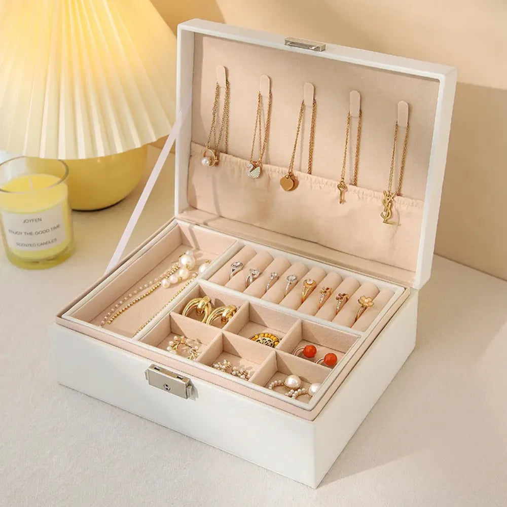 Portable Princess Jewelry Box – Double-Layer Leather Storage Case for Earrings, Rings, Bracelets & Necklaces, Compact Travel-Friendly Design – White