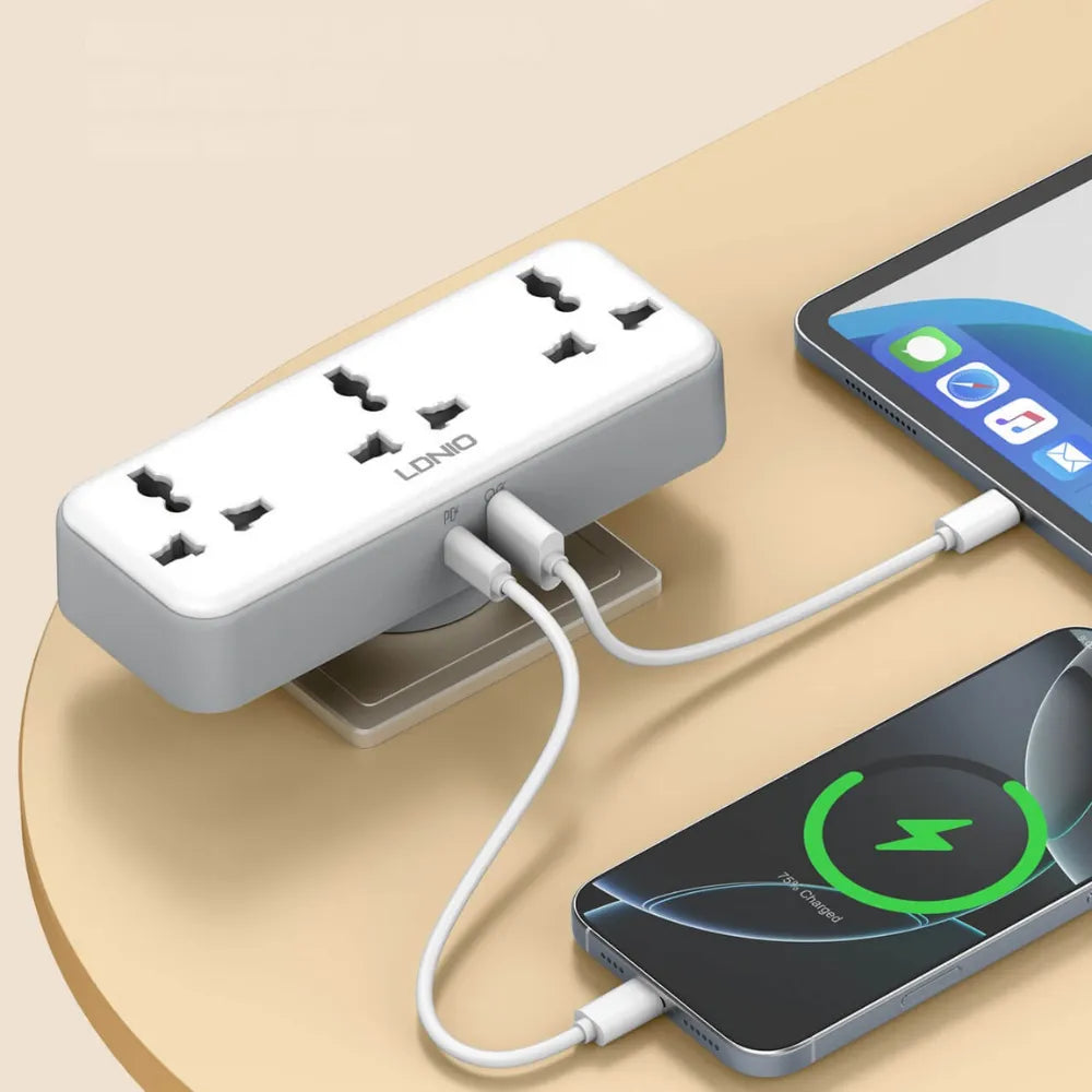 LDNIO Plug Expansion Socket SC3317 3 AC Outlets 2 USB Ports 30W Fast Charging 2500W Power