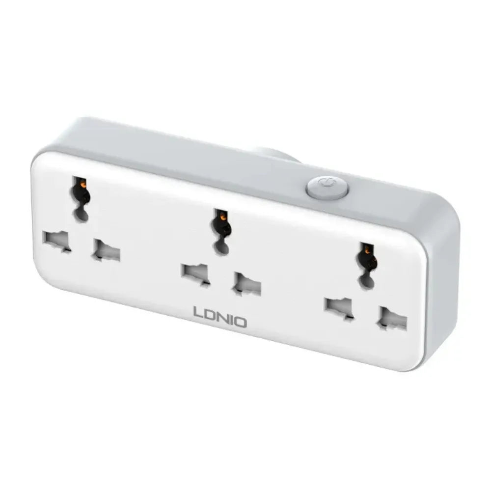 LDNIO Plug Expansion Socket SC3317 3 AC Outlets 2 USB Ports 30W Fast Charging 2500W Power