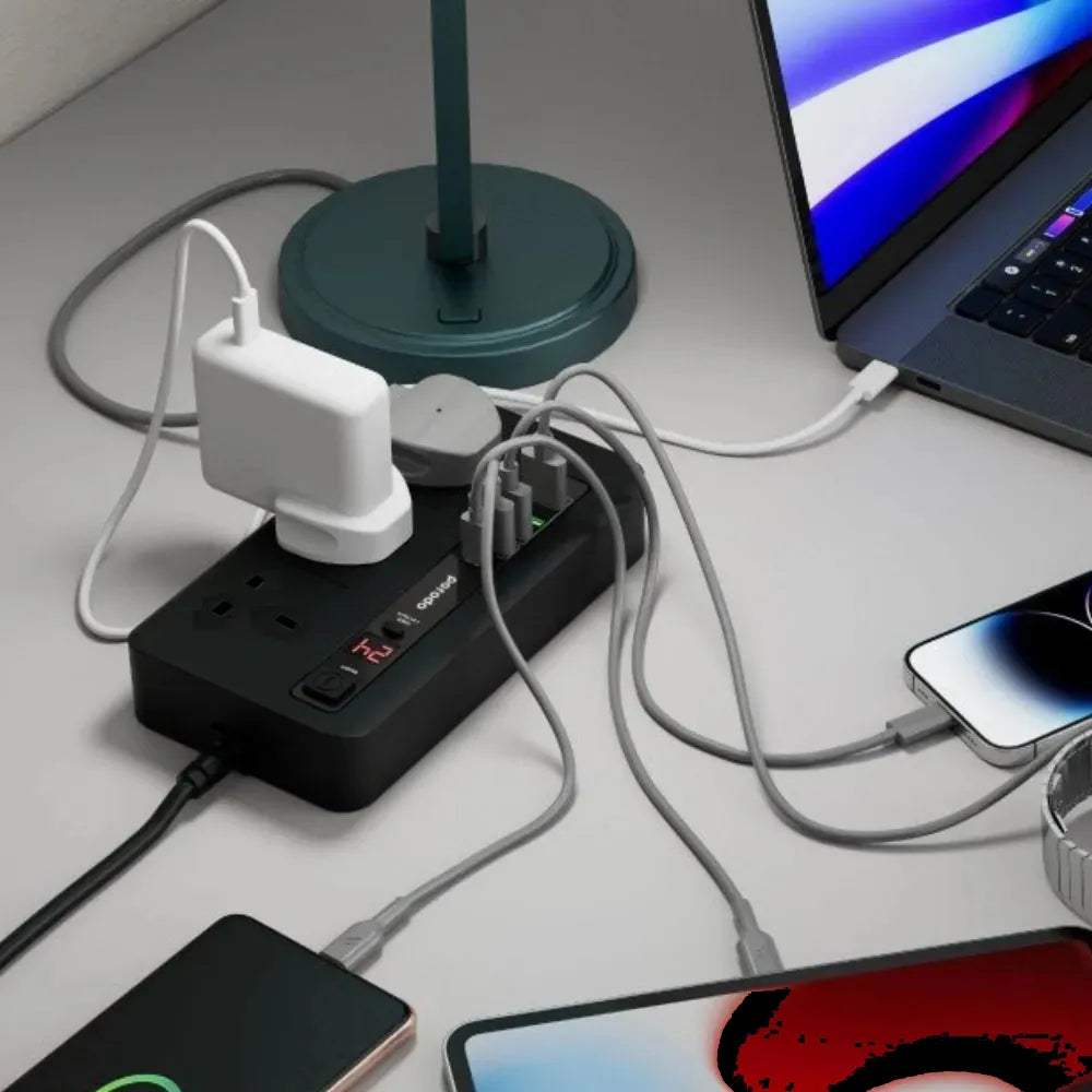 Porodo Multi-Port Power HUB 4 with 3 Power Ports / 4 USB & 1 USB-C PD / Black