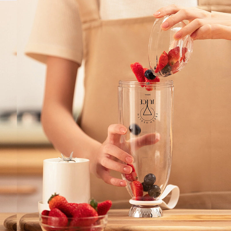 Wireless Mini Portable Blender 4-Blade USB Rechargeable - White-3